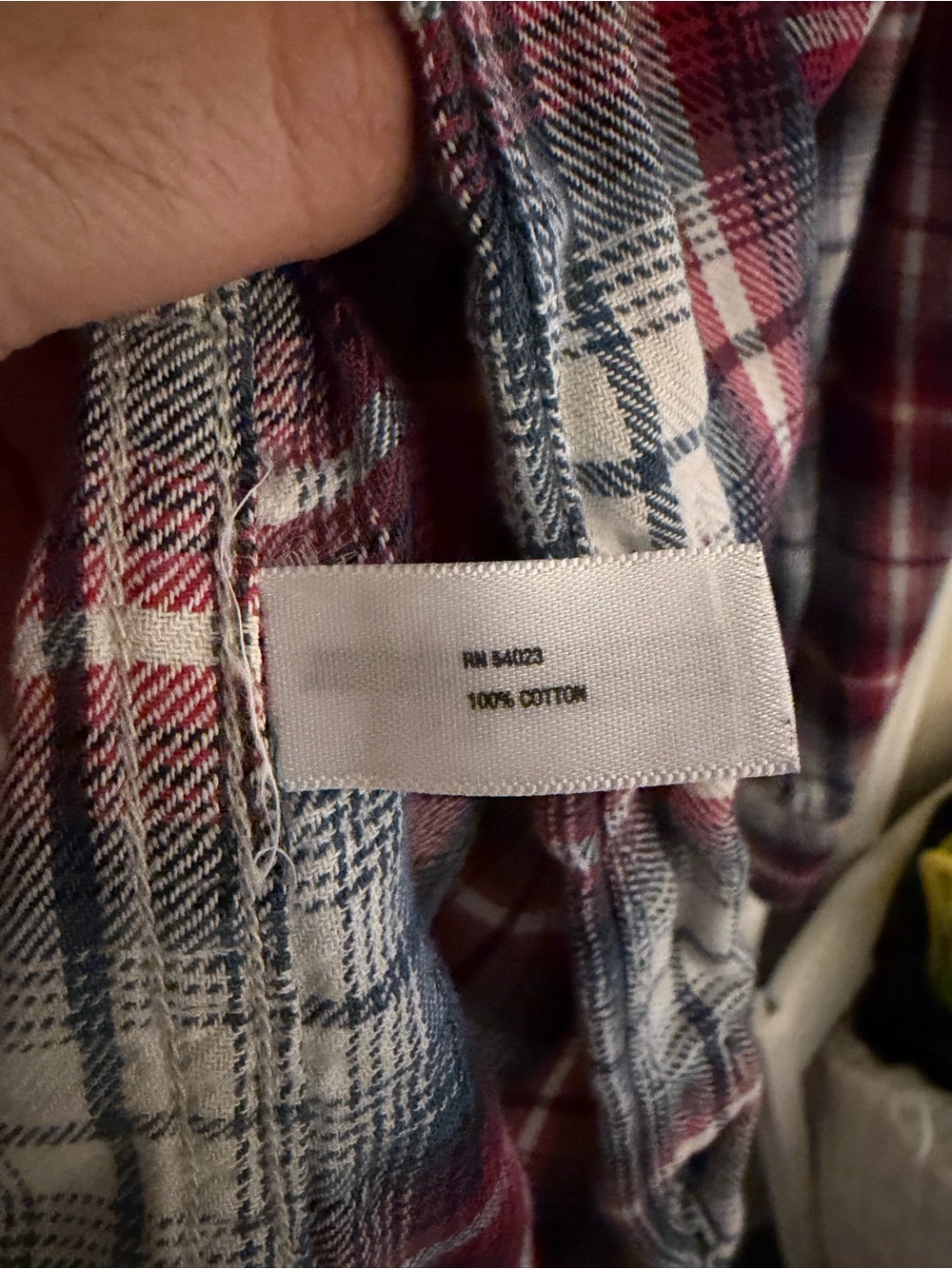GAP Men's Red and Blue Plaid Button-Down Shirt - Picture 4 of 6